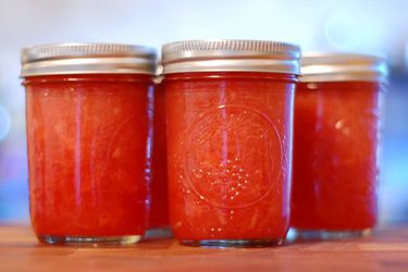20120422-202501-preserved-rhubarb-strawberry-jam-primary.jpg