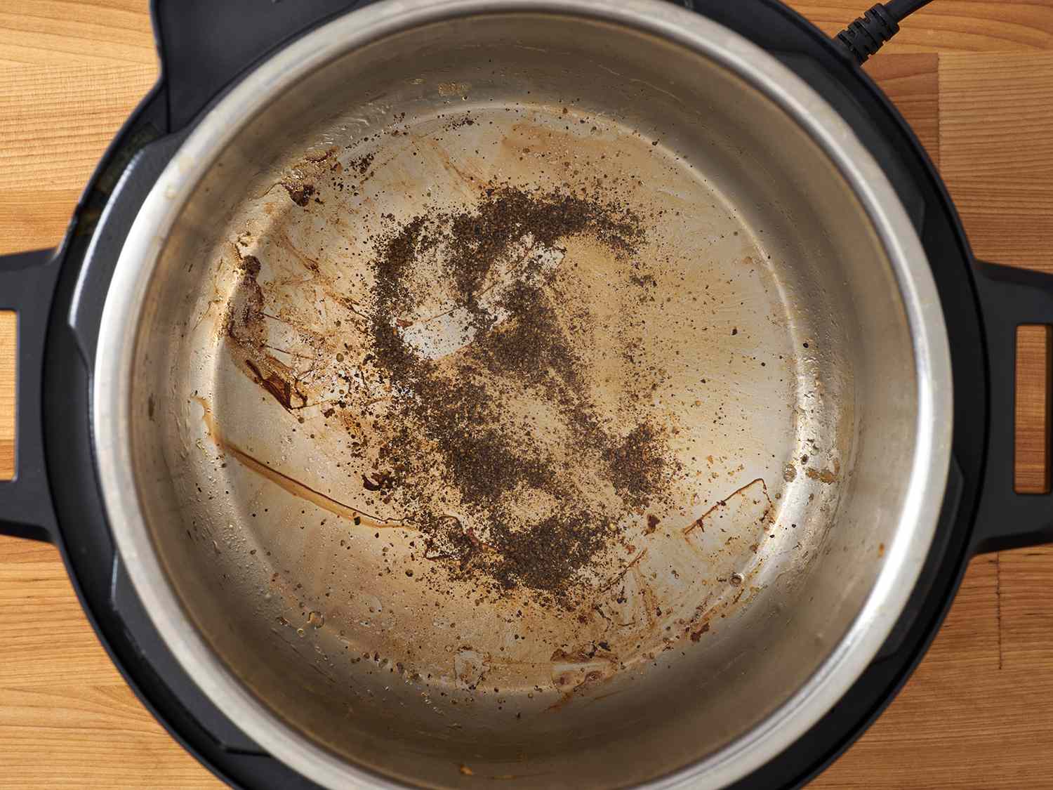 Pepper smoking in a pot.