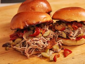 20131004-roast-pork-sandwich-recipe-12.jpg