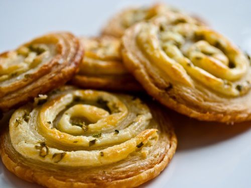 20110518-152326-chive-cream-cheese-pinwheels.jpg