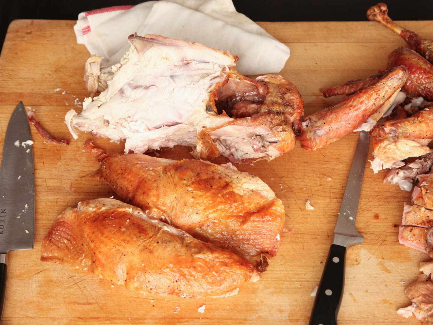 carving roasted turkey breast