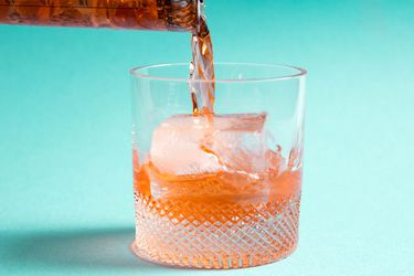 20161018-negroni-variations-unusual-negroni-vicky-wasik.jpg