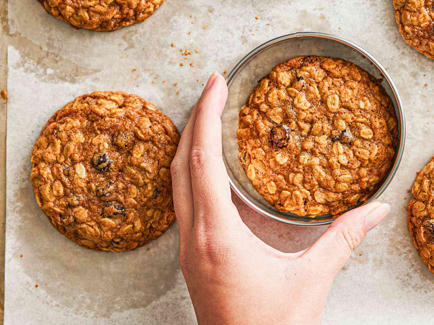 Using a ring to make the cookie a perfect circle