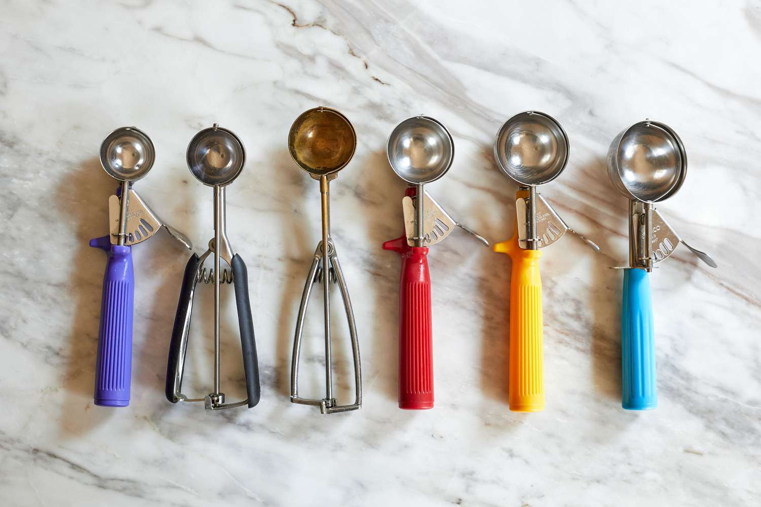 Six portion scoops beside one another