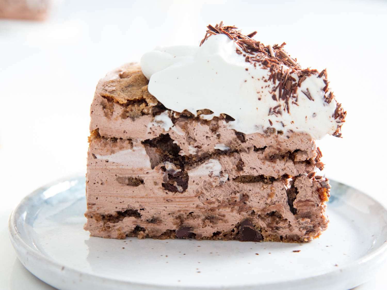 A detailed picture of a piece of icebox cake. 