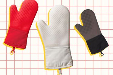 OXO Oven Mitts Gift Guide Love Letter
