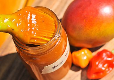 20120521-207265-mango-barbecue-sauce.jpg