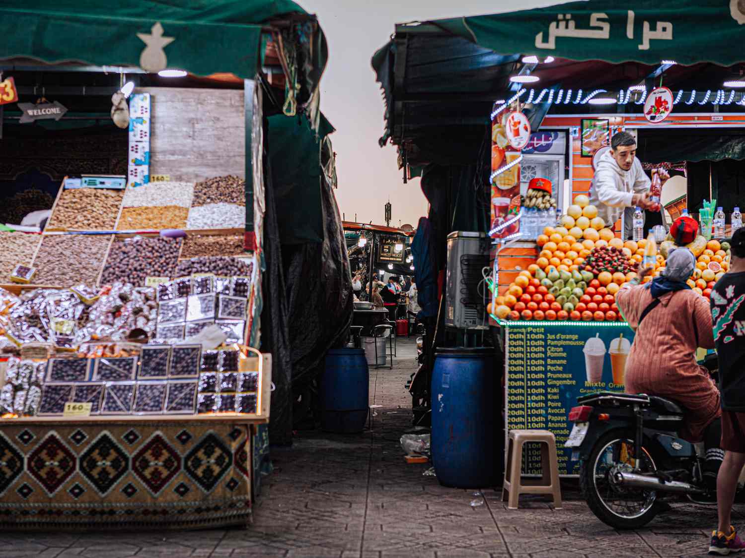 Jamaa el-Fna at sunset