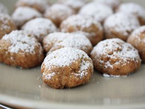 Spanish Lard Cookies (Polvorones)