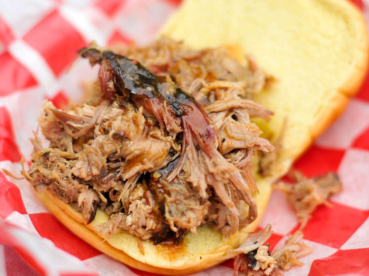 20140625-pulled-chicken-pulled-pork.jpg