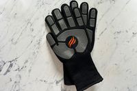 The inside of the Blackstone Griddle Gloves