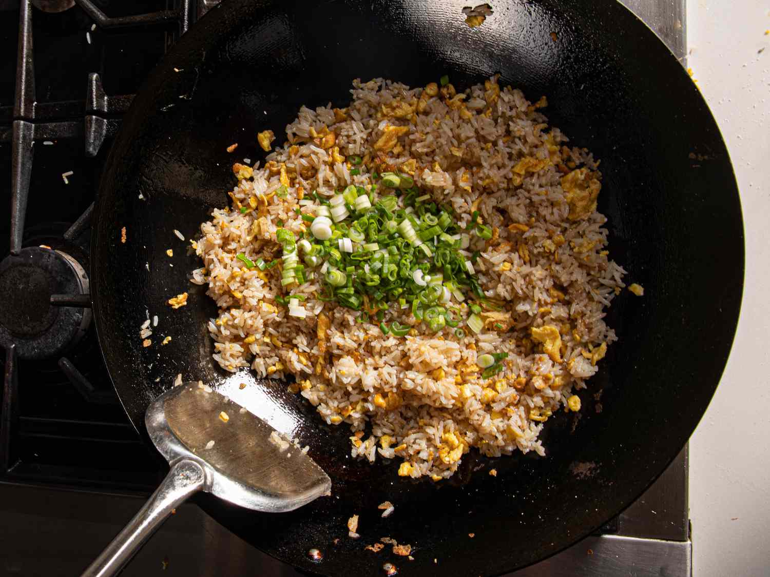 Finished egg fried rice in wok