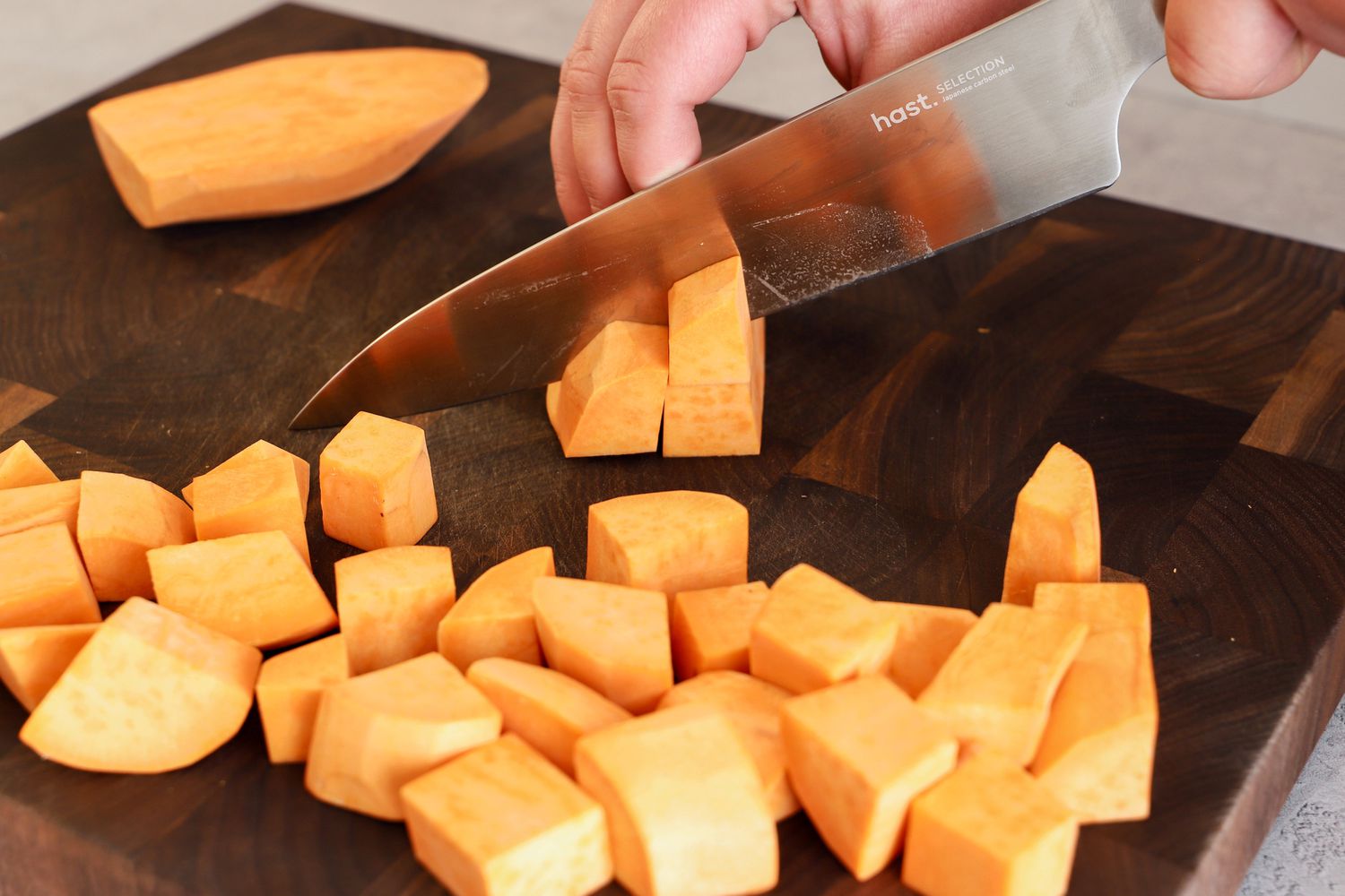 Hast Selection Series Japanese Carbon Steel 8-inch Chef Knife