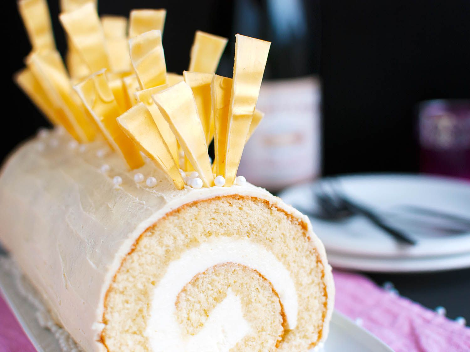 20141215-champagne-cake-roll-with-white-chocolate-nila-jones-2.jpg