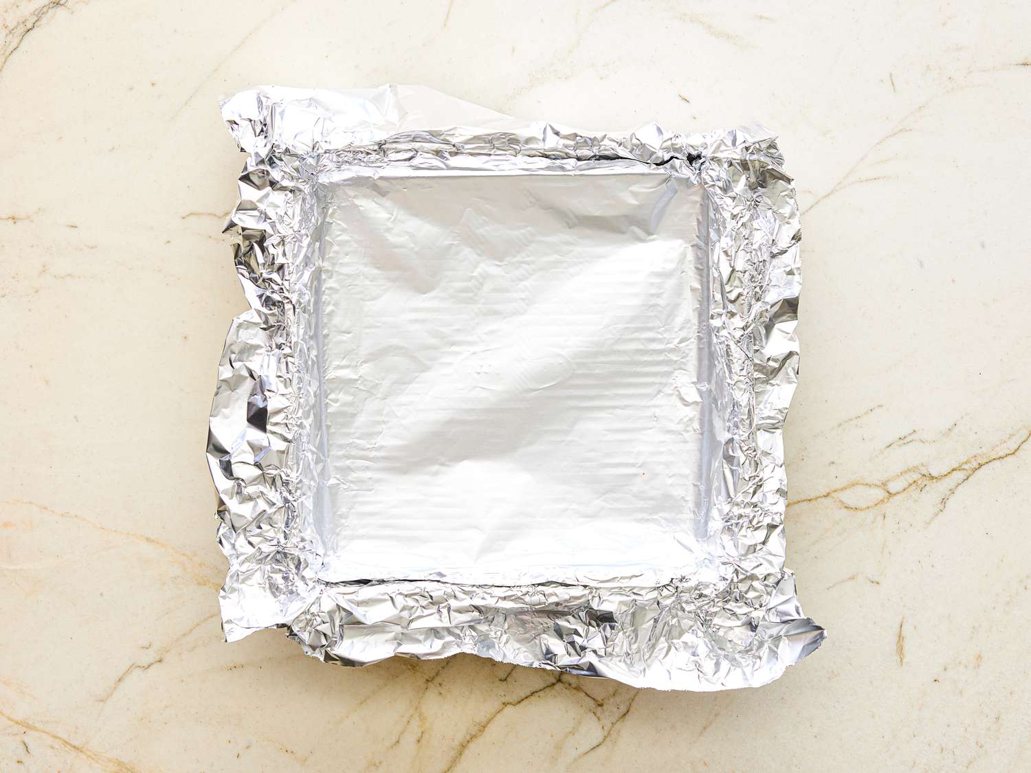 Pan lined with aluminum foil