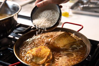 20190718-stovetop-paella-liz-clayman-9