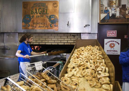 20091111-montrealbagels3.jpg