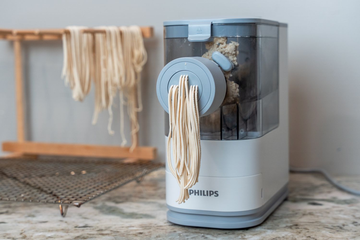 Philips Viva Collection Pasta and Noodle Maker with various noodles
