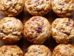 20100239-bread-baking-jam-muffins.JPG