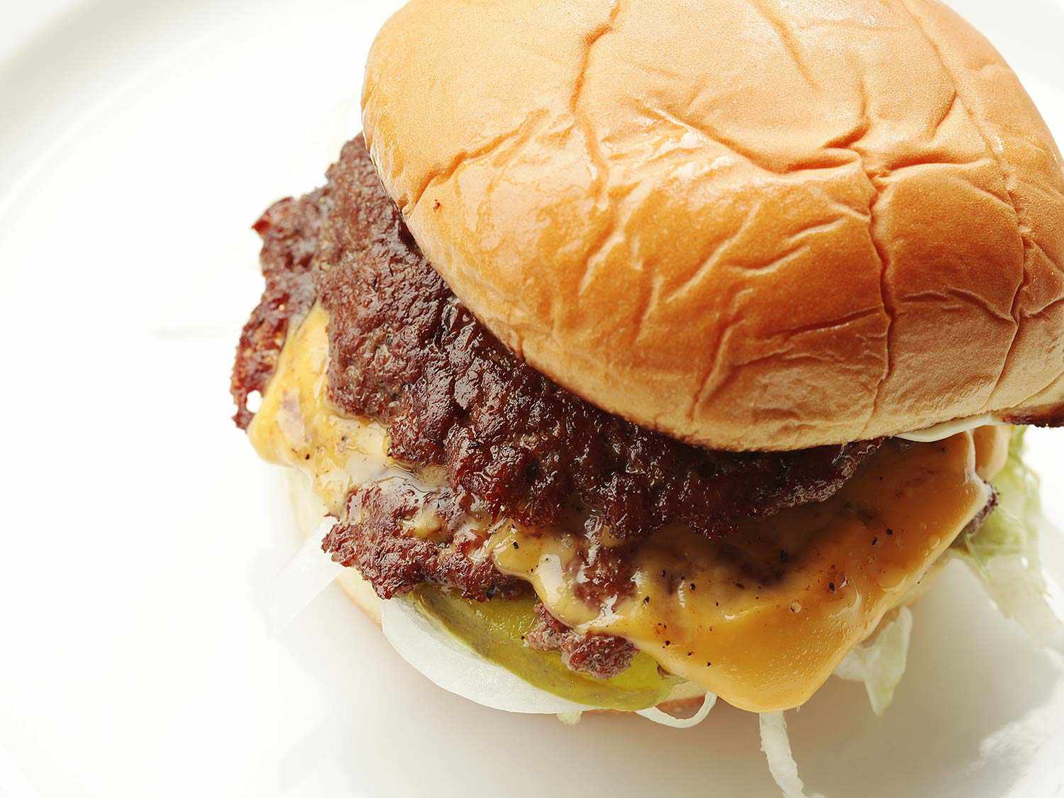 Ultra-Smashed cheeseburger