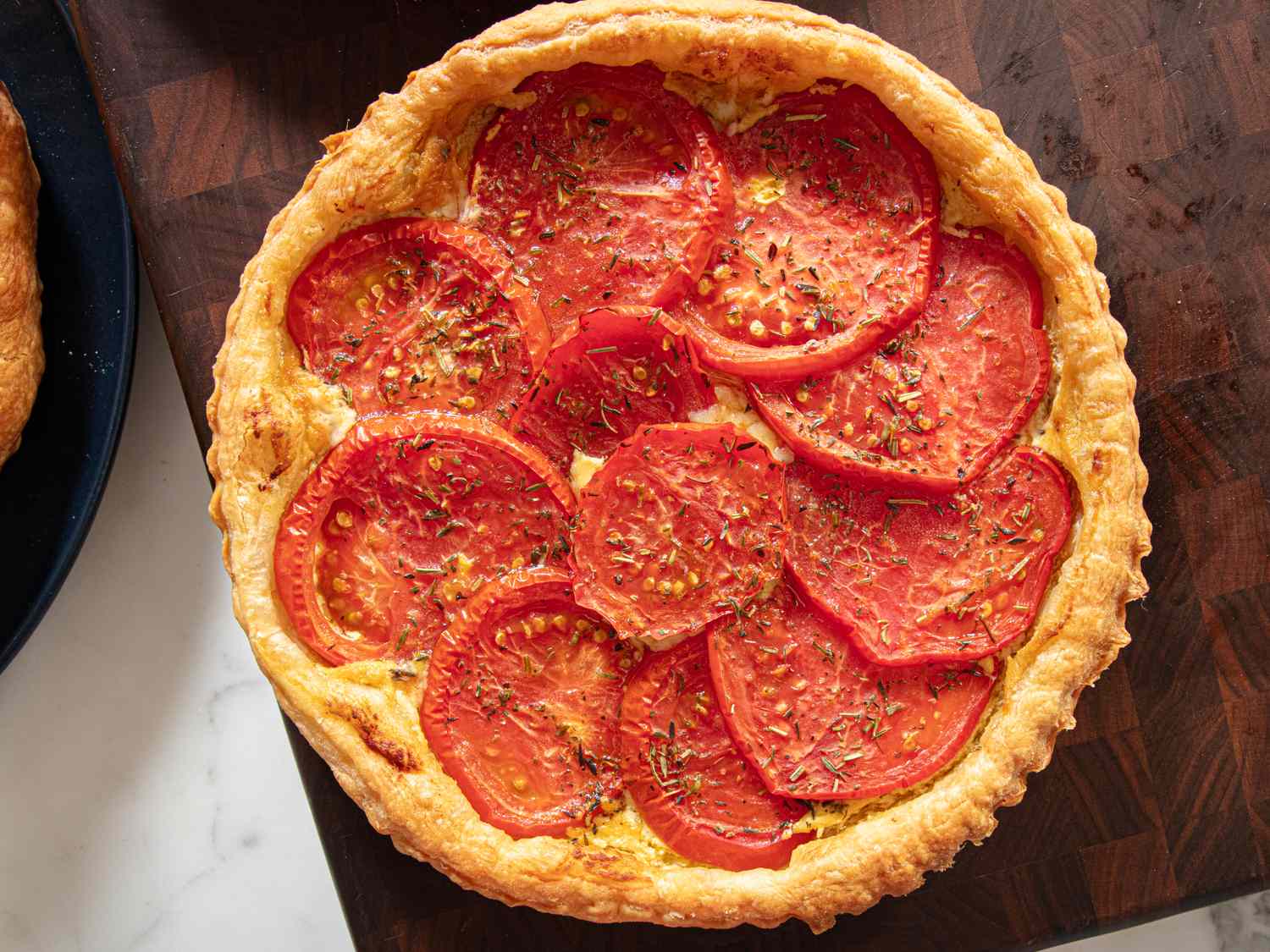 Tomato tart on a wooden surface