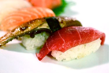 20100716-sushi-nigiri-primary.jpg