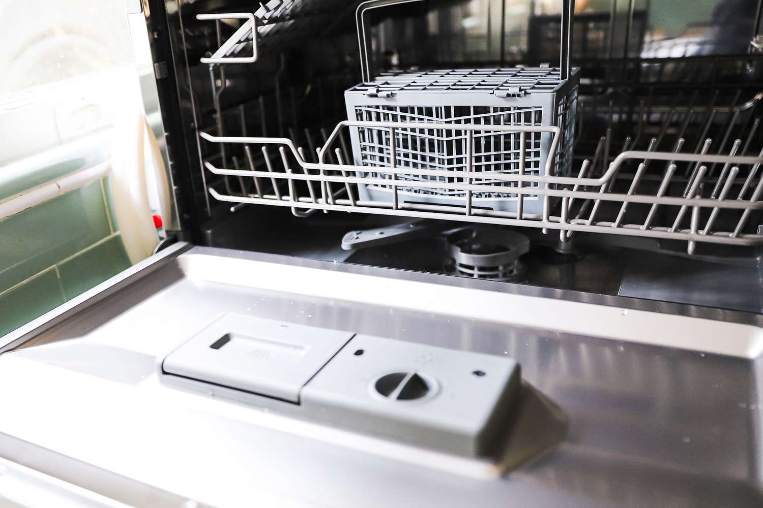 The Danby countertop dishwasher with its door open.