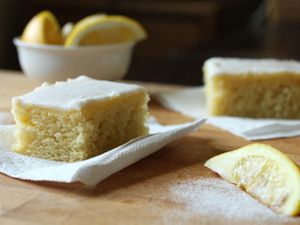20140710-GlutenFree-AllDay-LemonCake-ElizabethBarbone.jpg