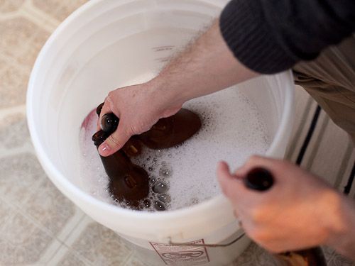 20110204-136155-Homebrew-Bottle-Sanitize.jpg