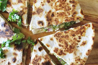 20130324-245633-tomatillo-chicken-quesadillas-edit.jpg