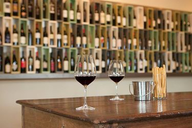 Acme Fine Wines shop St. Helena CA