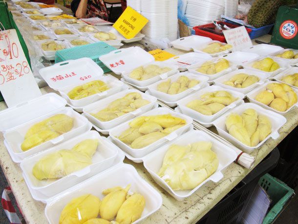 20130814-262622-packaged-durians-edit.jpg