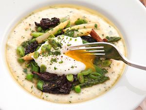 20130427-spring-vegetables-cheesy-grits-5.jpg