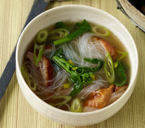 A bowl of Cantonese roast duck soup with noodles 