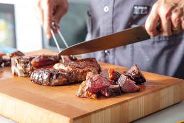 20191112-wagyu-steak-tasting-vicky-wasik-9