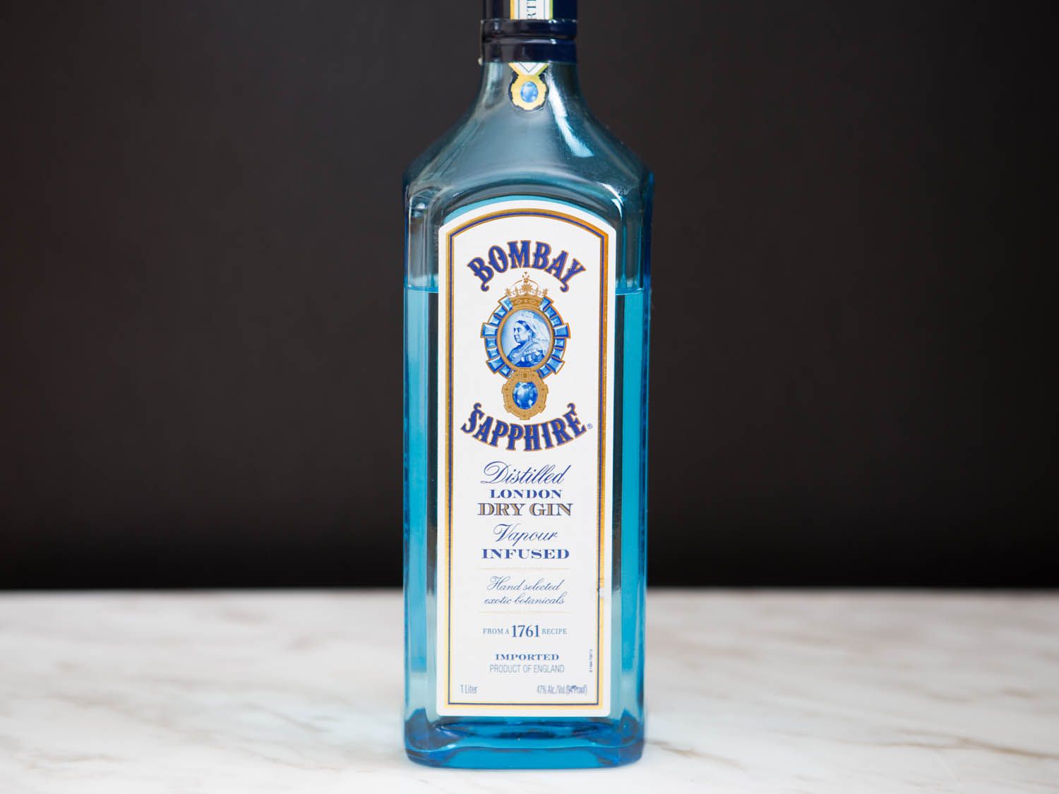 20150324-martini-gin-test-bombay-sapphire-dry-gin-vicky-wasik--11.jpg