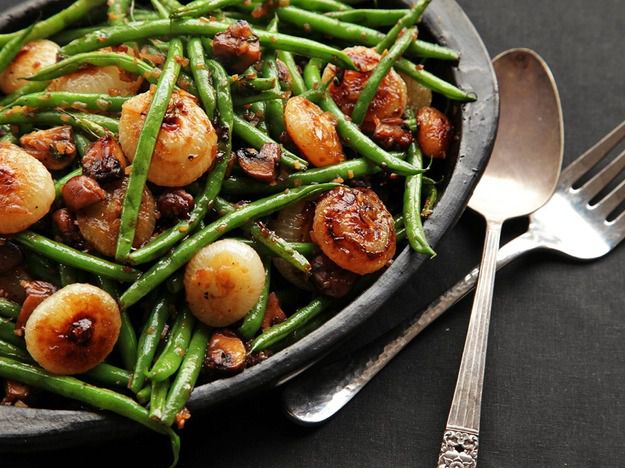 Sautéed Green Beans With Mushrooms and Caramelized Cipollini Onions