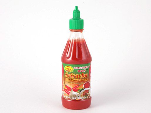 A bottle of Dragonfly sriracha 