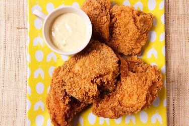 20120305-fried-chicken-sauces-easy-seven-minutes-or-less-6.jpg