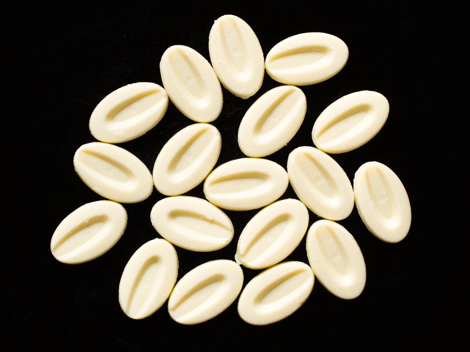 Valhrona Oplays white chocolate