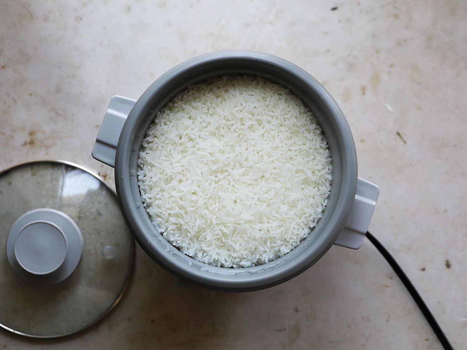 Perfectly cooked white rice in the Zojirushi 3-cup rice cooker