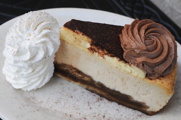 Tiramisu Cheesecake