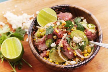 20140915-steak-corn-tomatillo-salad-recipe-7.jpg