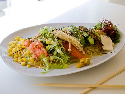 Hiyashi chuka resting on a white platter.
