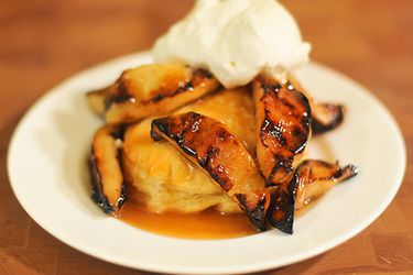 20101116-grilled-apple-dessert.jpg