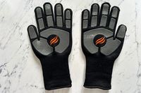 The palms of the Blackstone Griddle Gloves