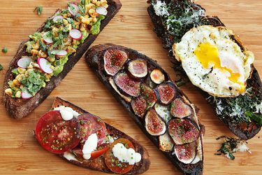 Four Easy Summer Tartines
