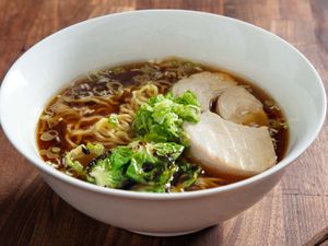 20191007-leftover-turkey-ramen-vicky-wasik-4
