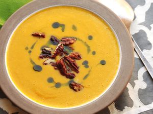 20170106-squash-soup-simple-3.jpg