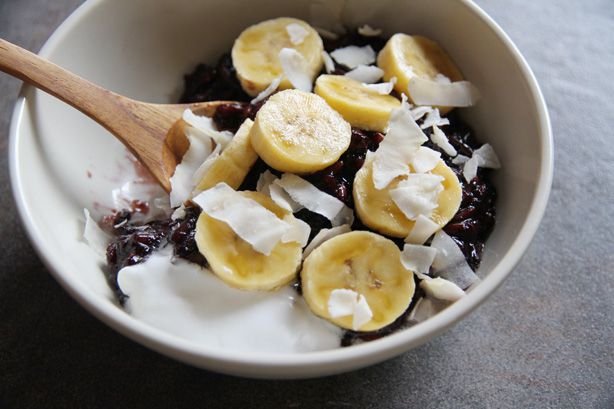 20120806-217031-black-rice-pudding-banana-coconut.jpg